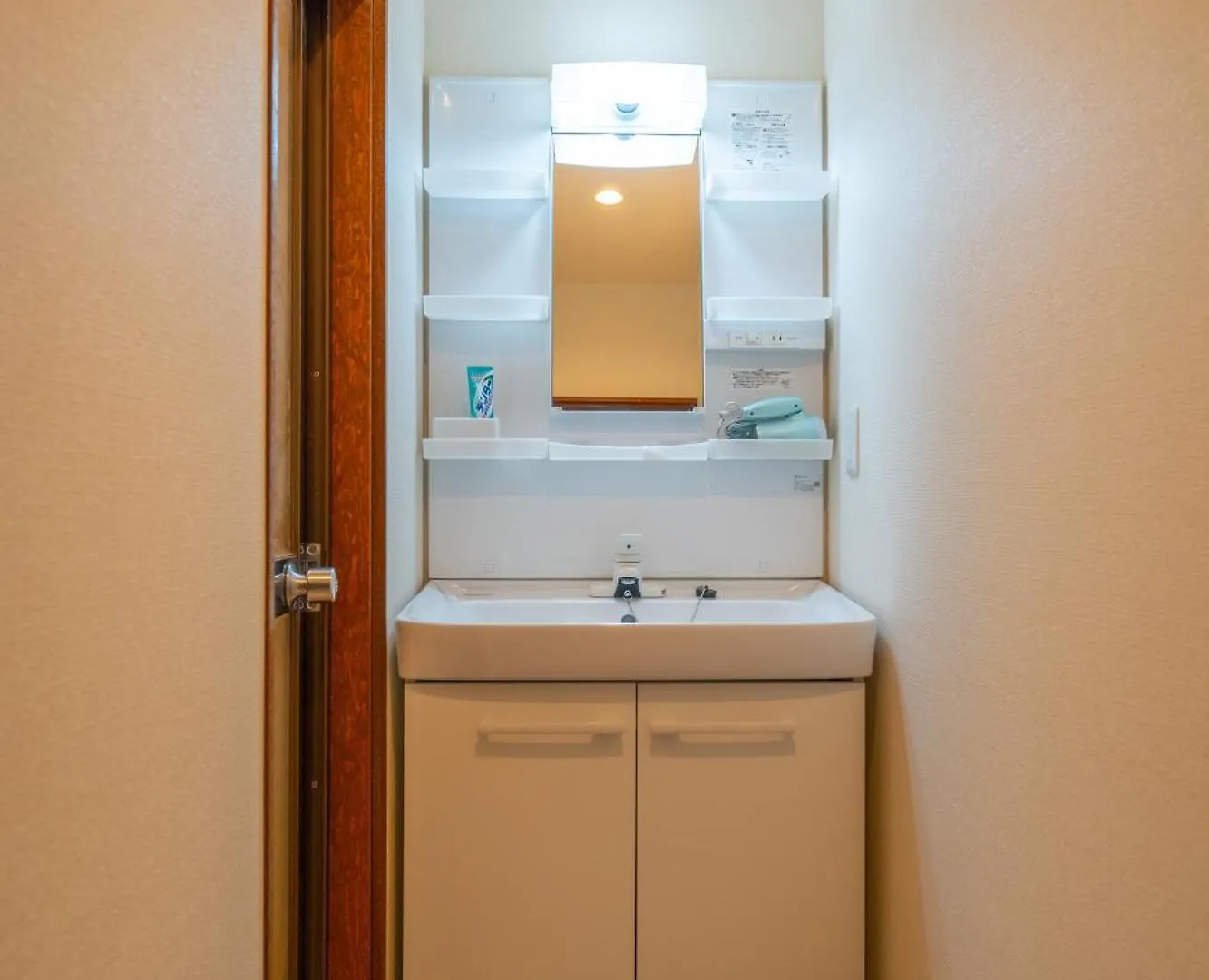 美築粟田 Apartment Kyoto Homestay